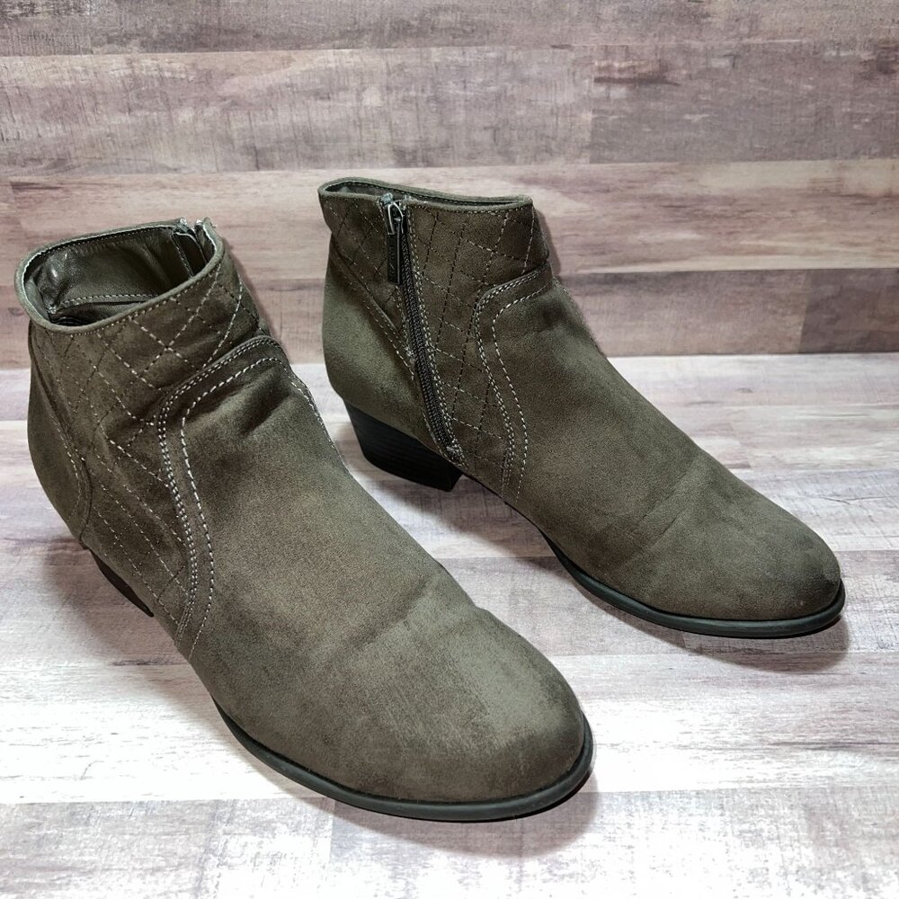 Unisa Womens Taupe Brown Faux Suede Zipper Bootie Size 10M Heeled Ankle High
